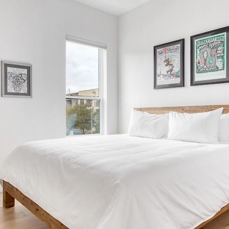 Melody By Avantstay Peloton Included Sleek Home ออสติน ภายนอก รูปภาพ